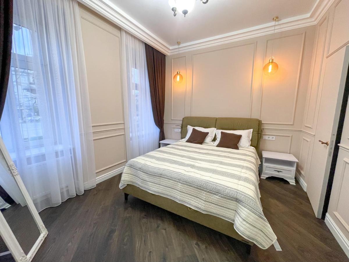 Apartment 39 Svobody Avenue Львів Екстер'єр фото