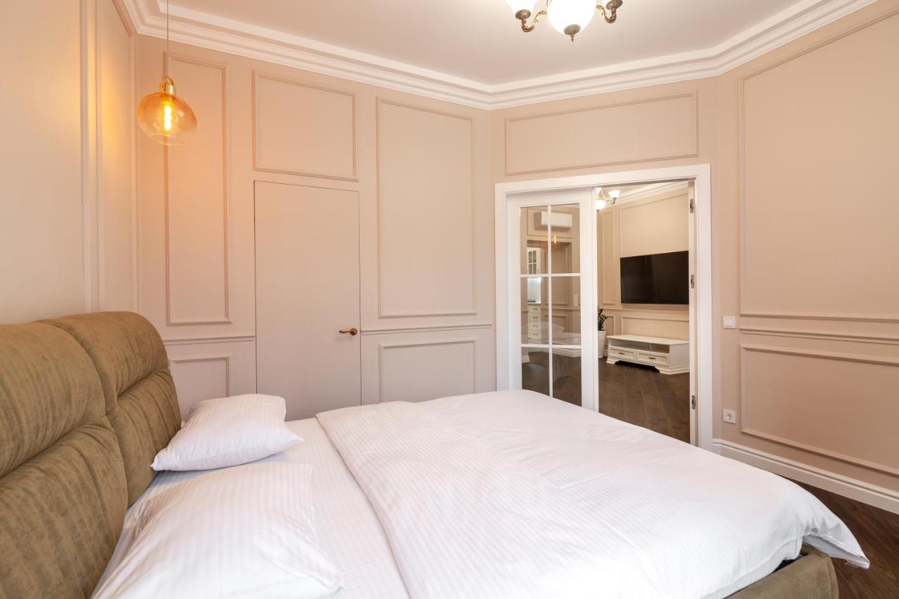 Apartment 39 Svobody Avenue Львів Екстер'єр фото